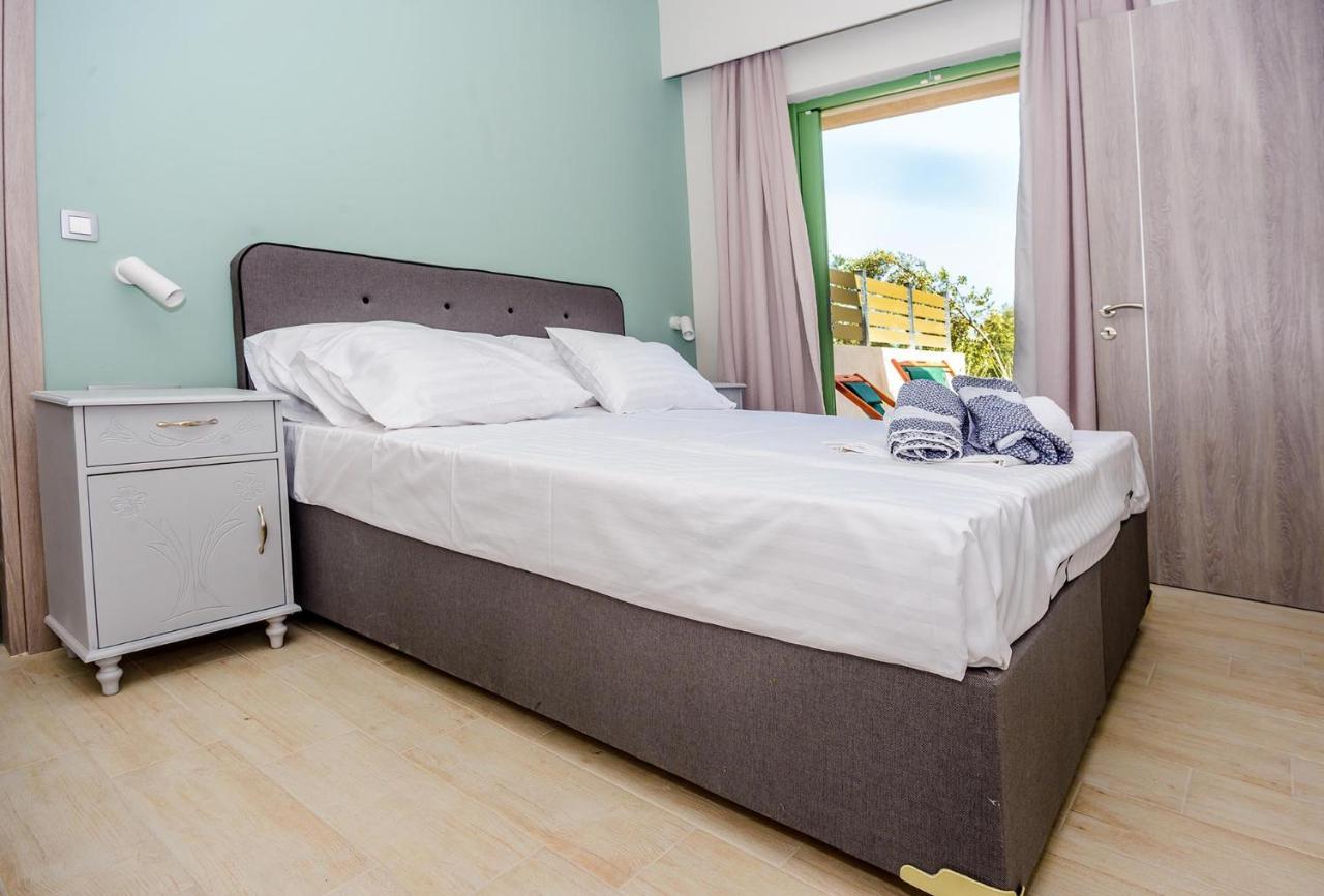 Tzogias Apartments Pan لاسي المظهر الخارجي الصورة