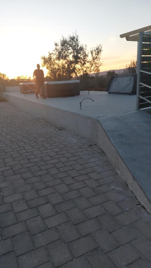 Tzogias Apartments Pan لاسي المظهر الخارجي الصورة